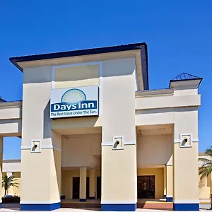 Days By Wyndham Orlando Airport Florida Mall Williamsburg